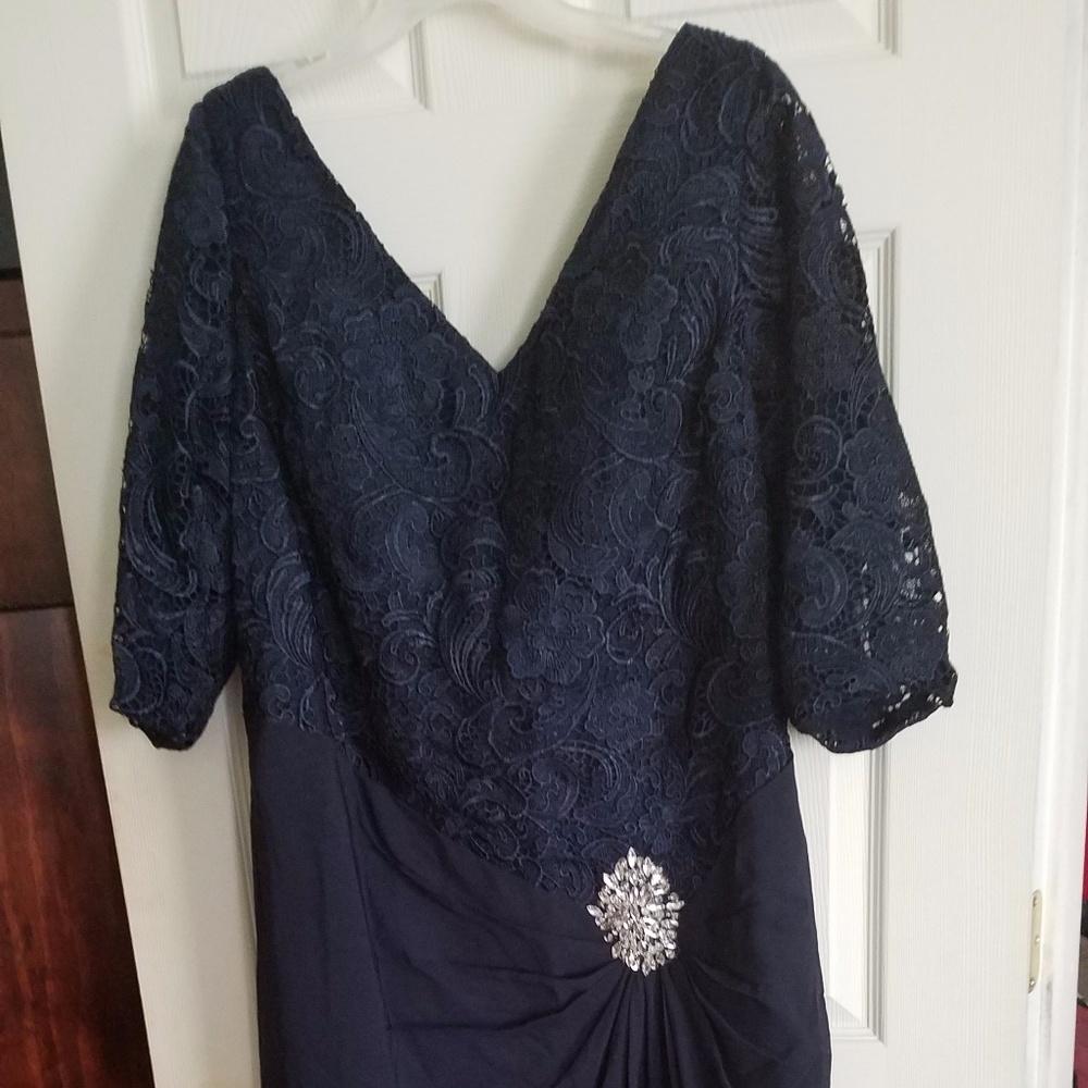 Zaxants Blue Mother of the Groom Gown Never Worn